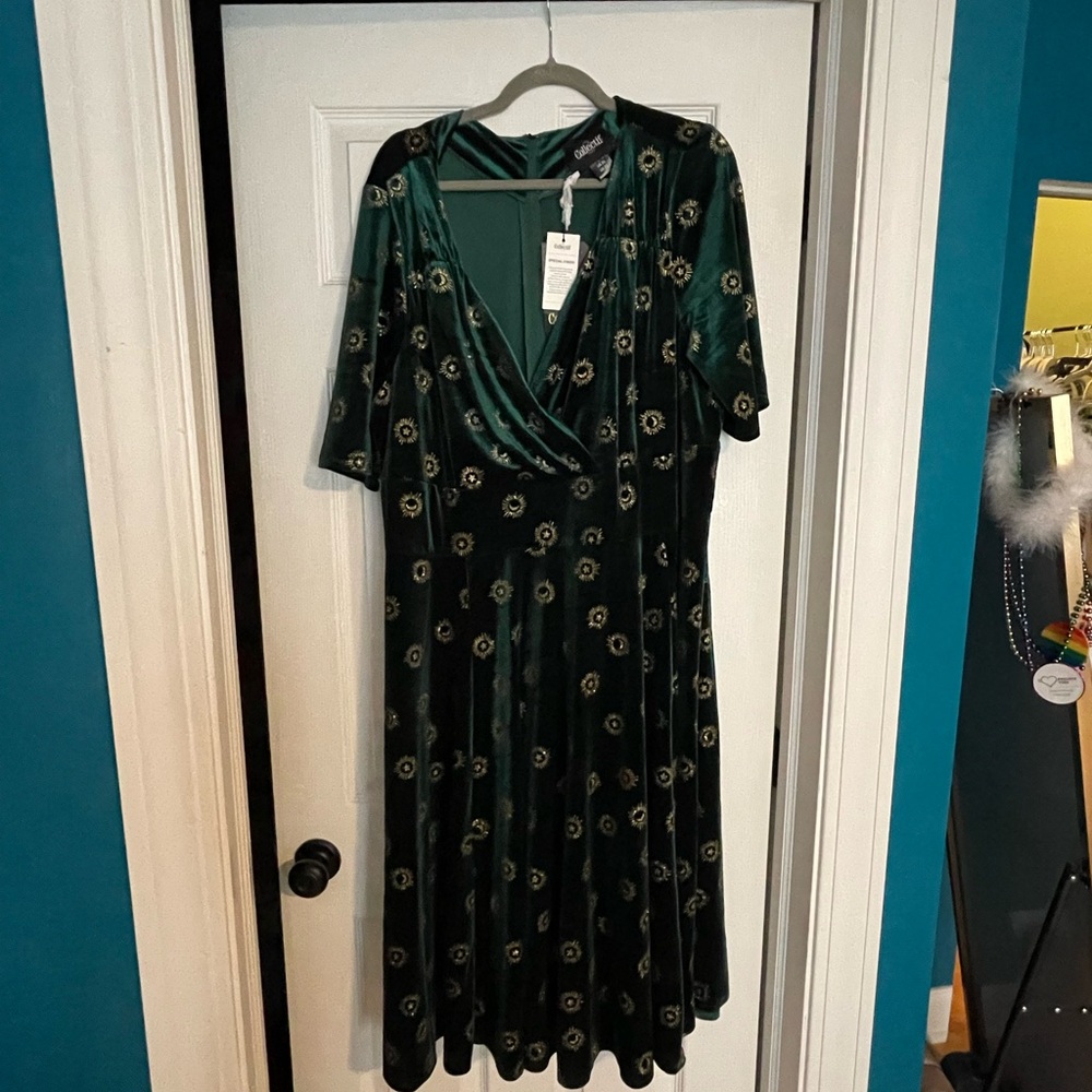 Collectif Trixie Starlight Glitter Swing Dress